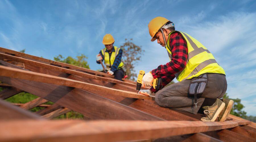 Professional Flat Roofing Installation services in New Goshen, IN